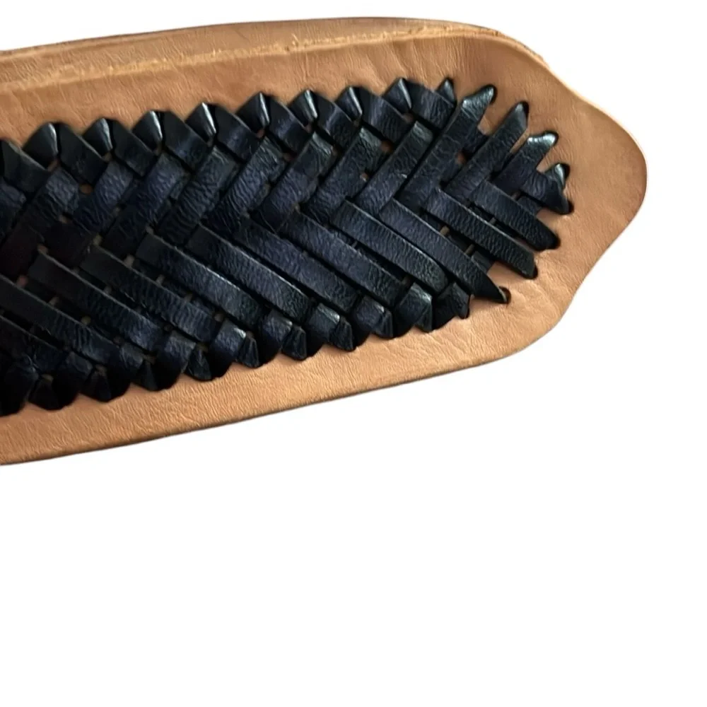 Hussy black & British tan leather belt Tan and Black Woven Belt Gold hardware